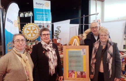 Marché de Noël 2022 dans la salle des Fêtes de Ploubalay